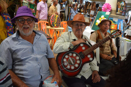 Encontro de Violeiros Repentistas Cordelistas e Escritores -Foto Jorge Magalhaes (4)